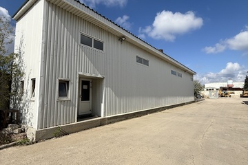 Гаражный комплекс, 300 м²