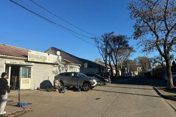 Отдельно стоящее здание, 950 м²