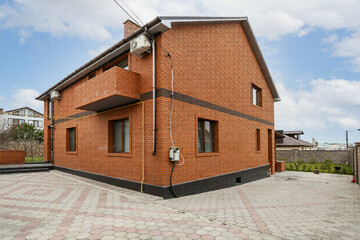 Дом, 255 м², 2 эт.