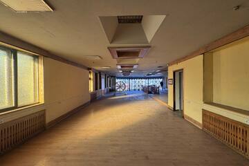 Отдельно стоящее здание, 685,3 м²