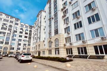 2-к квартира, 71,5 м², 1/8 эт.