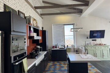 4-к квартира, 251,9 м², 7/7 эт.