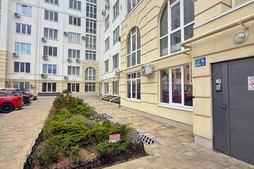 2-к квартира, 69,1 м², 1/8 эт.