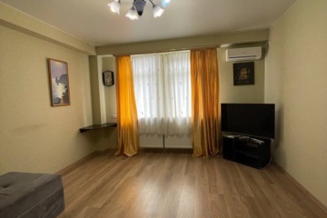 1-к квартира, 49,8 м², 1/5 эт.