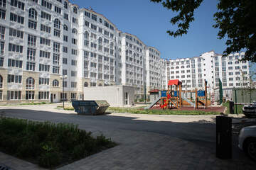 2-к квартира, 69,7 м², 1/8 эт.