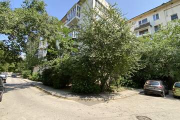 1-к квартира, 30 м², 3/5 эт.